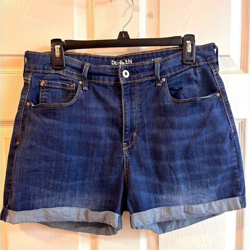 Levi’s